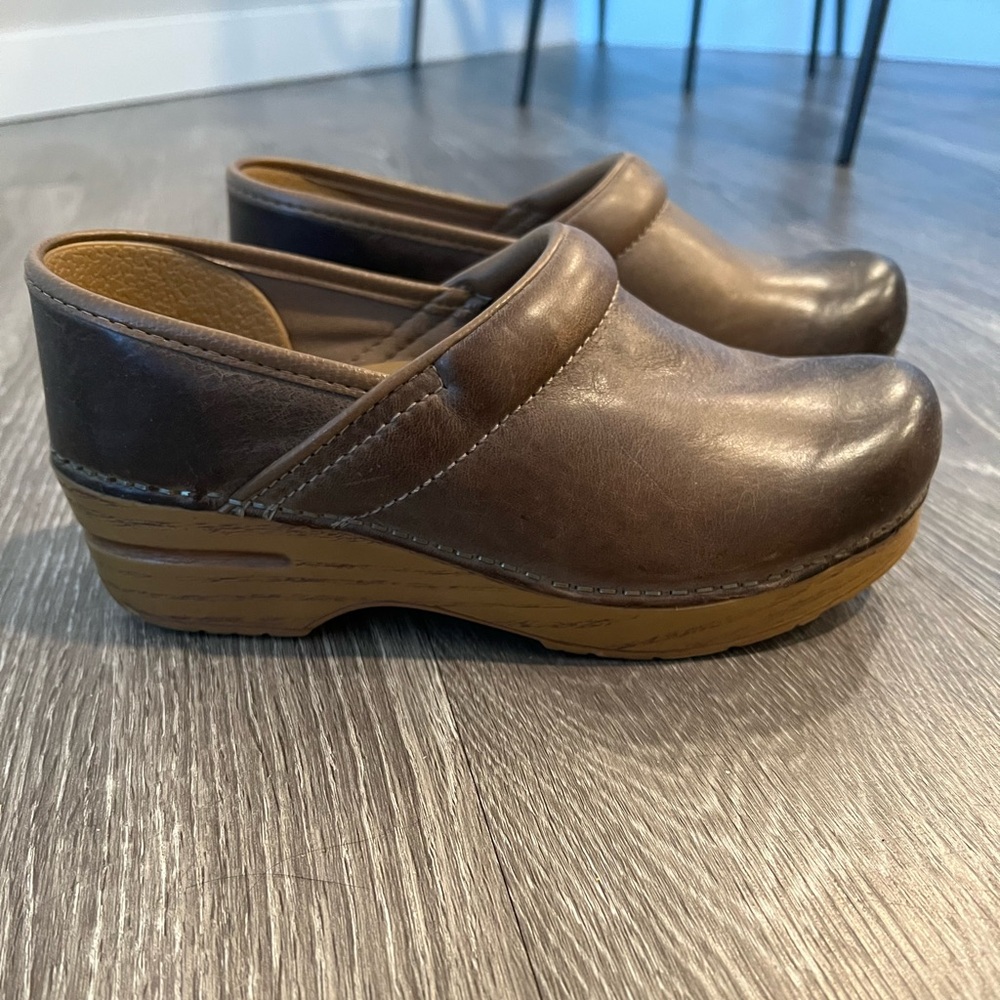 Dansko Sand-Milled Burnished Clog
